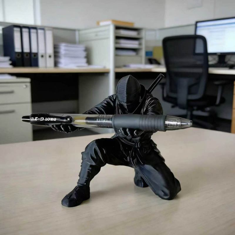 Desk Setup Gifts - Ninja Pen Holder 3D Printed Samurai